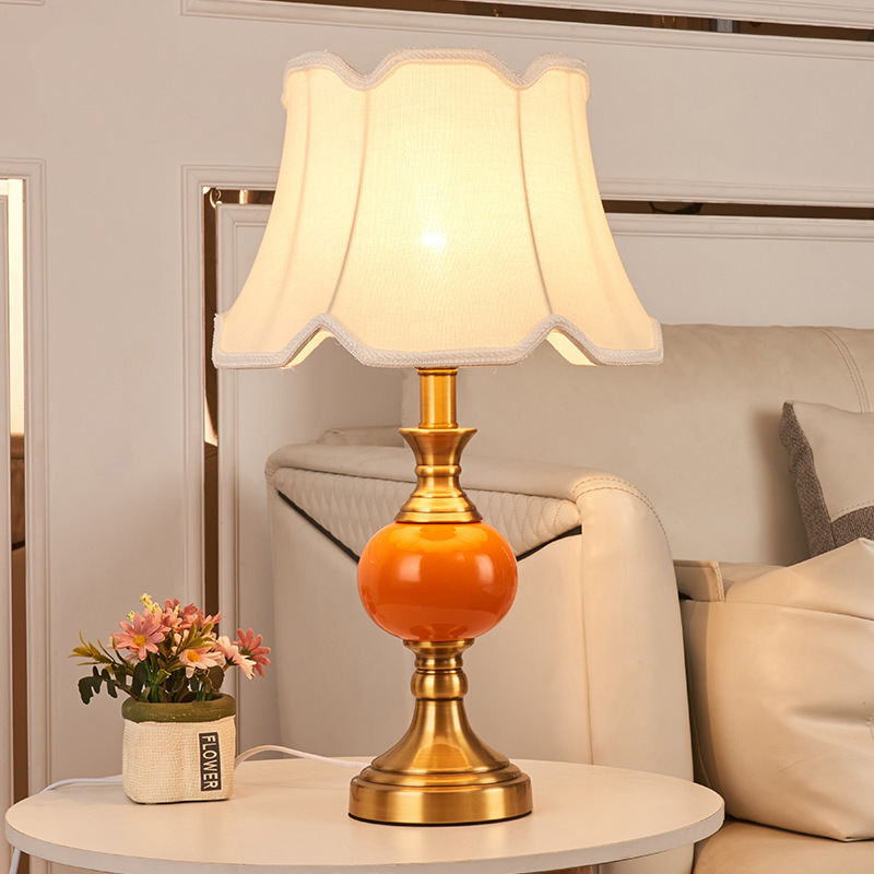 โคมไฟข้างเตียงสไตล์อเมริกันย้อ - Desk Lamp บทวิจารณ์และราคา